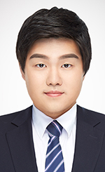 남상욱